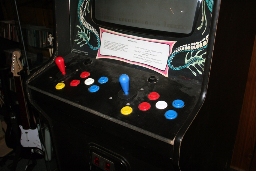 ultimate mortal kombat 3 arcade cabinet